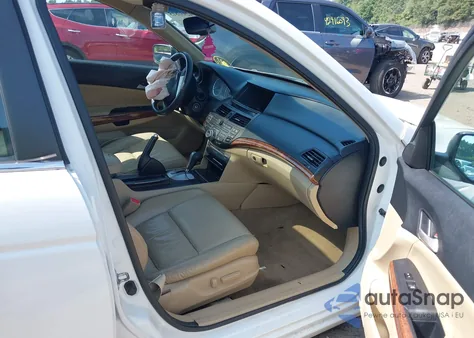 2011 Honda Accord 3.5 Ex-L из США, поврежденный, VIN 1HGCP3F80BA026376